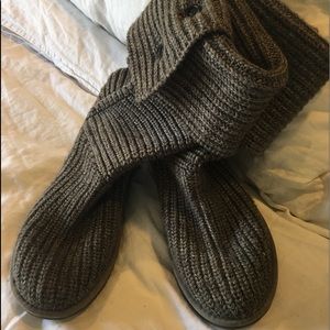 Tall grey cardy Ugg boots